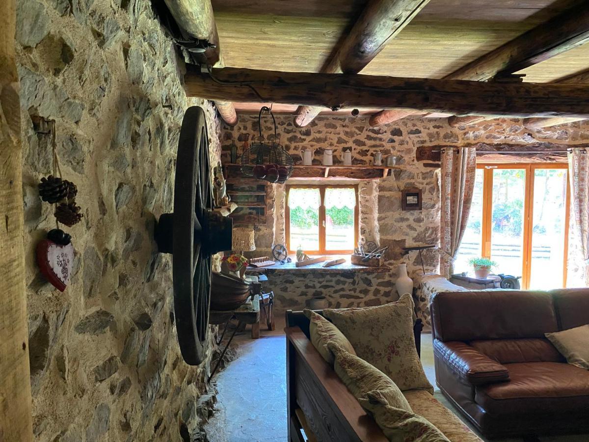 Bed and Breakfast La Forge Allègre Exterior foto